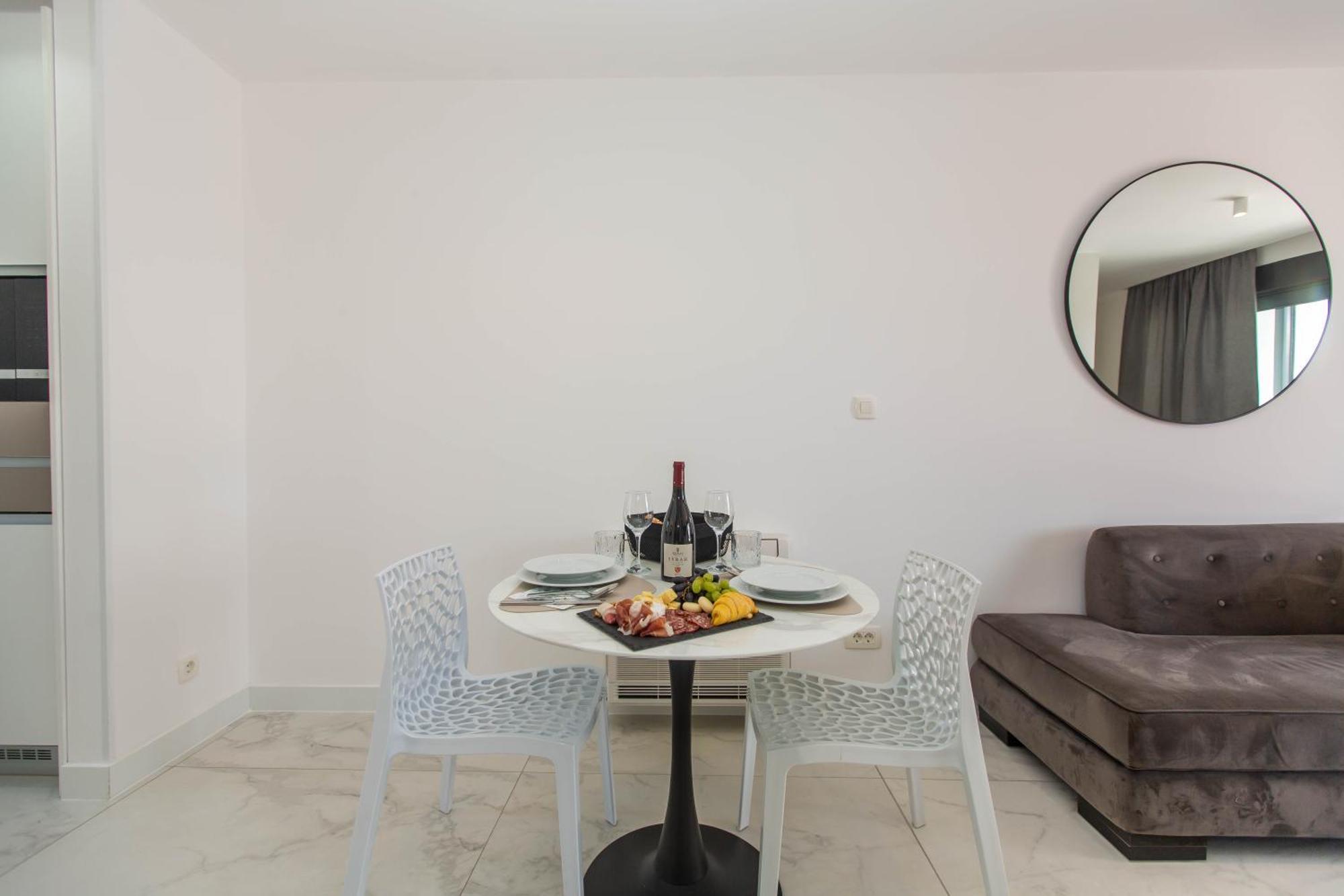 Villa 23 A Heated Pool Trogir Zewnętrze zdjęcie